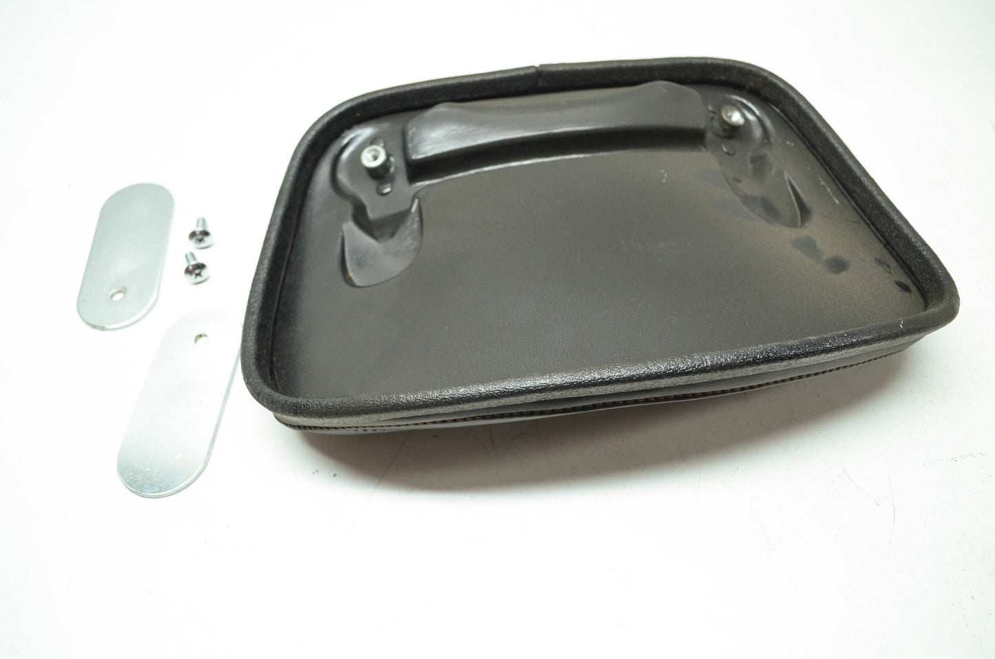 OEM Harley-Davidson 52567-77 Black Backrest NOS
