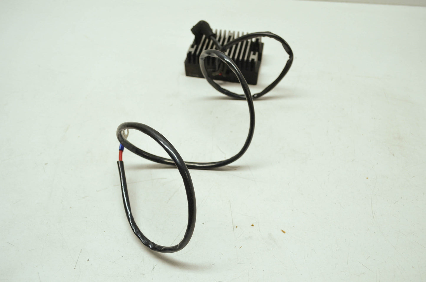 Voltage Regulator NOS