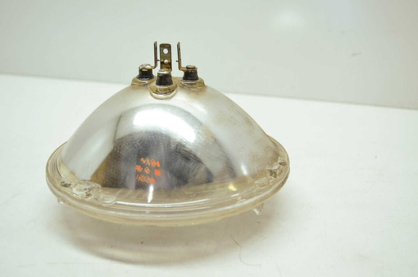 NEW OEM Harley Davidson Headlight 6V Sealed Beam 67717-48B NOS