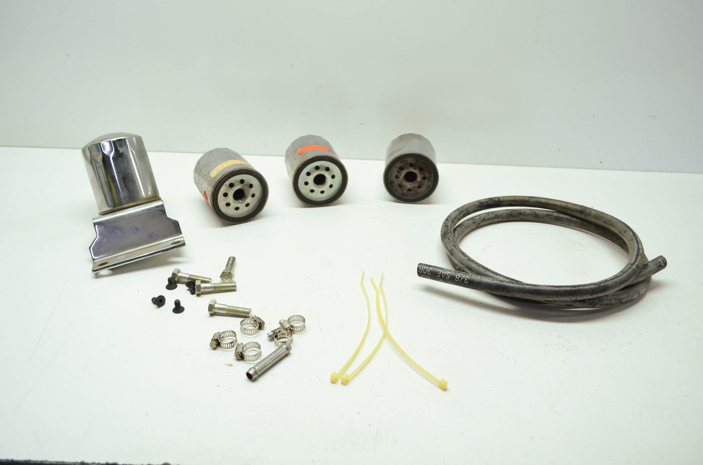 Spin On Oil Filter Kit & Extra Filters NOS