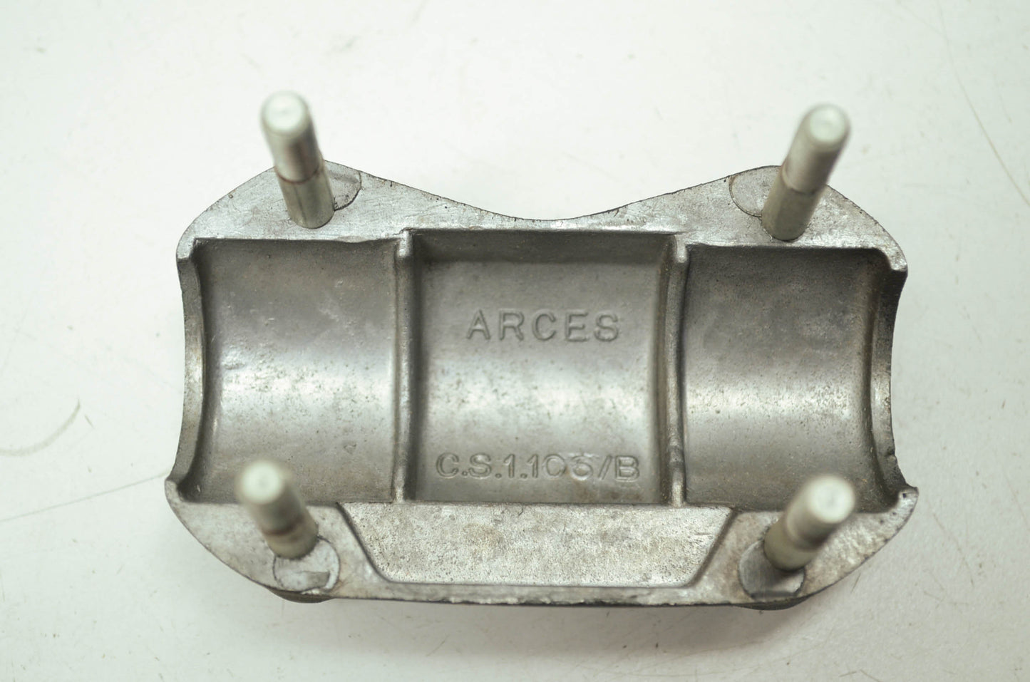 NEW OEM Harley Aermacchi Handle Bar Clamp 63-72 C H SS SX Sprint 56106-62PA NOS