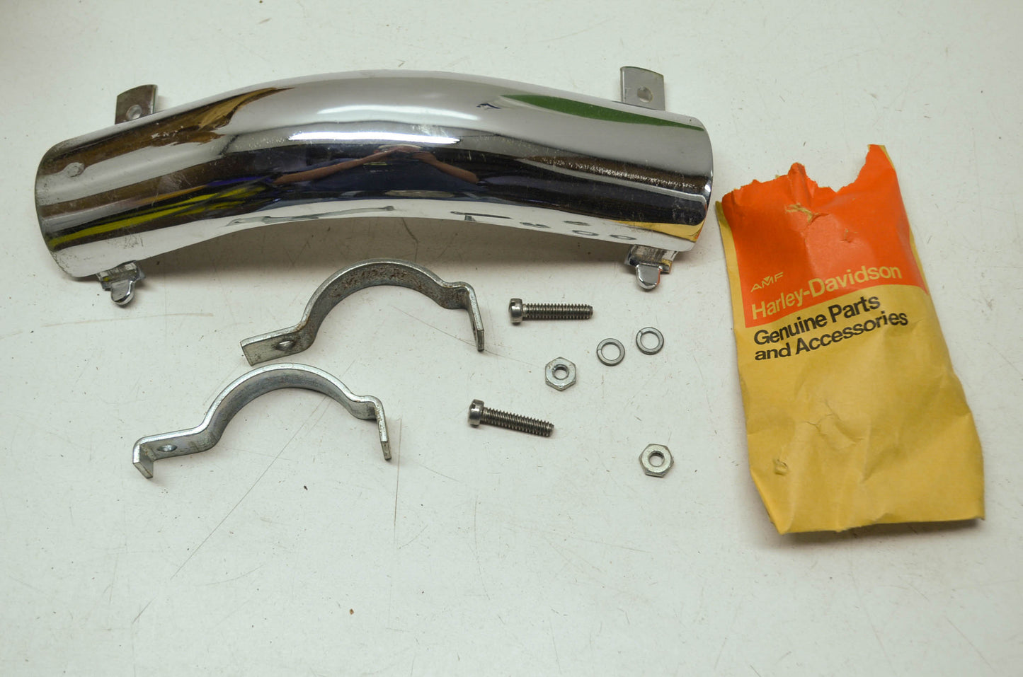 NEW OEM Harley Davidson Rear Exhaust Shield Kit XL XLH K Model 65698-66 NOS