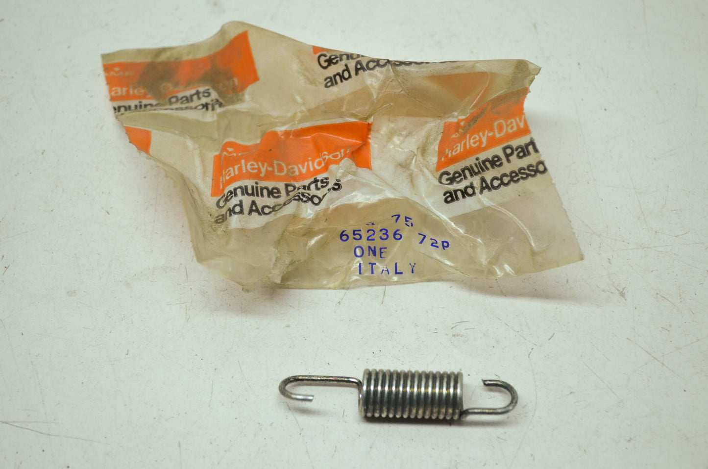 NEW OEM Harley Aermacchi Exhaust Pipe Spring Rapido TX125 65236-72P NOS