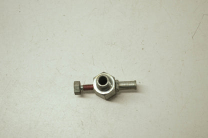 NEW OEM Harley Davidson Chain Oiler Hose Tank Fitting 63601-54 NOS