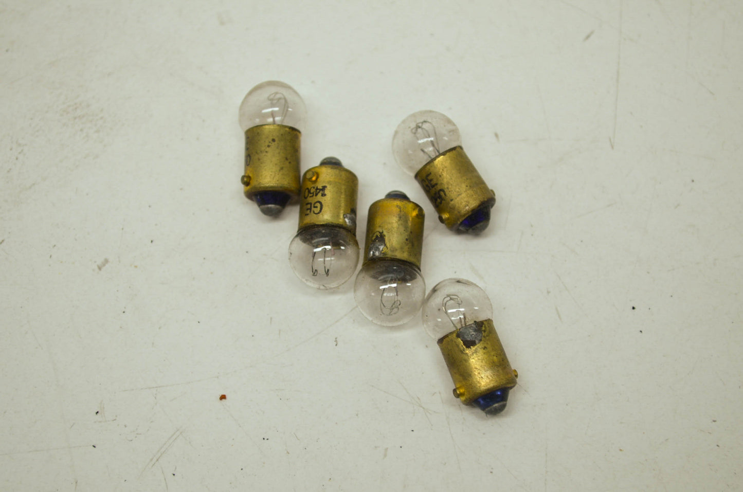 OEM Harley-Davidson 71092-68A Bulb Qty 5 NOS