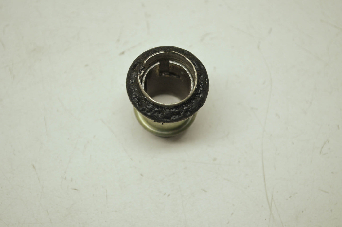 NEW OEM Harley Davidson Tail light Lamp Bulb Socket 68023-73 NOS