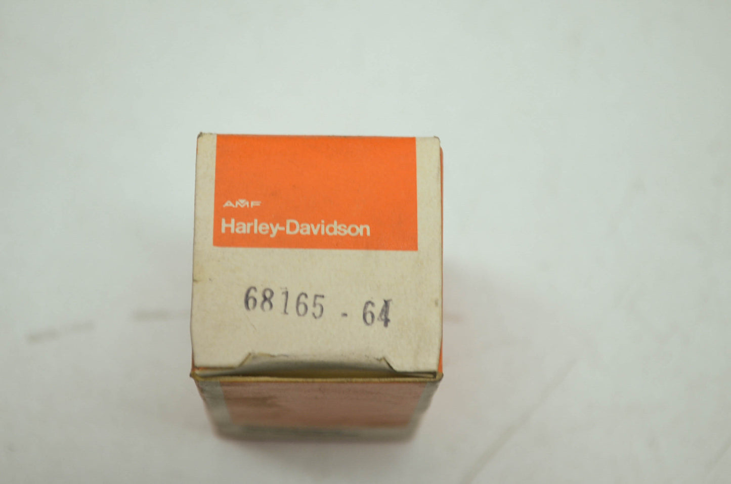 NEW OEM Harley Davidson Tail Light Turn Signal Bulb 68165-64 NOS
