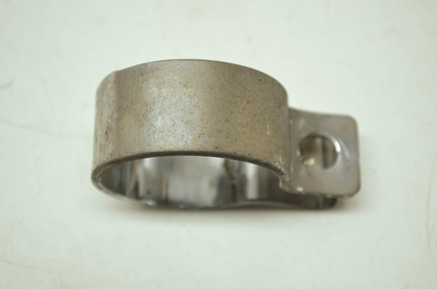 OEM Harley-Davidson 65276-62 Muffler Clamp NOS