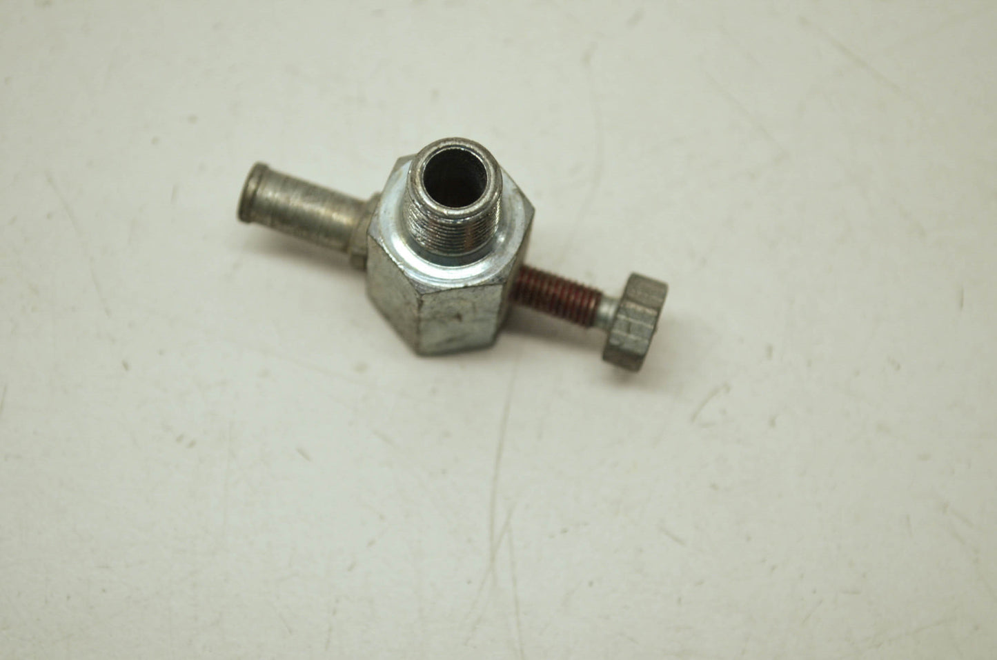 Chain Oiler Hose Tank Fitting 58-69 XLCH Sportster NOS