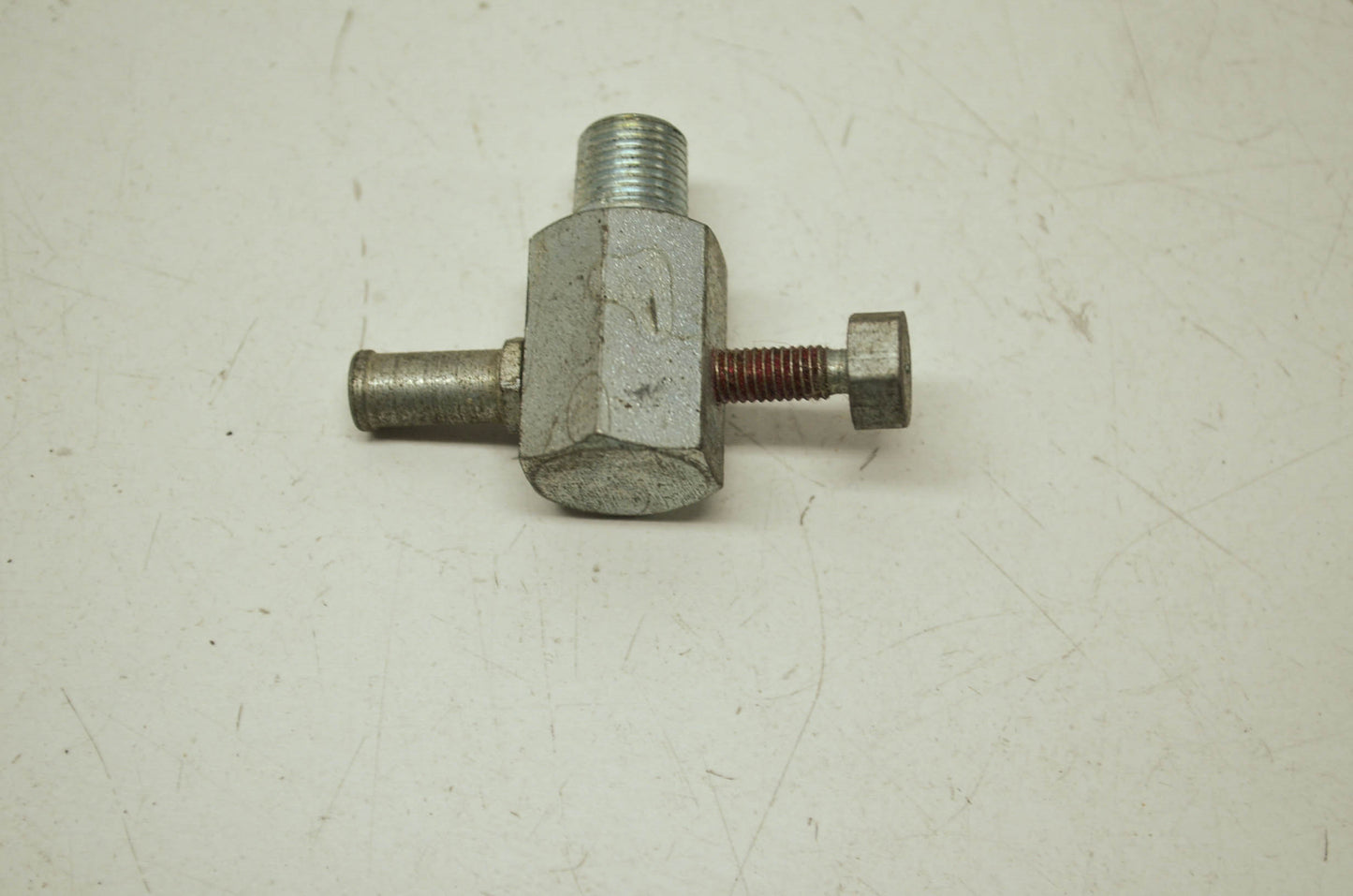 Chain Oiler Hose Tank Fitting 58-69 XLCH Sportster NOS