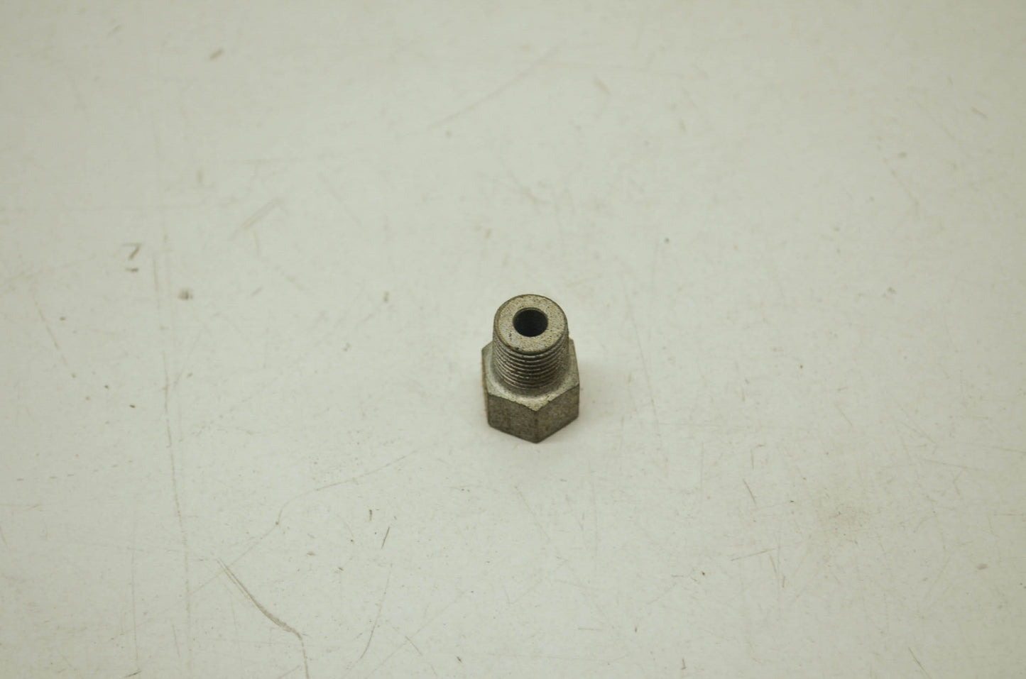 NEW OEM Harley Davidson AMF Oil Fitting 63609-69 NOS