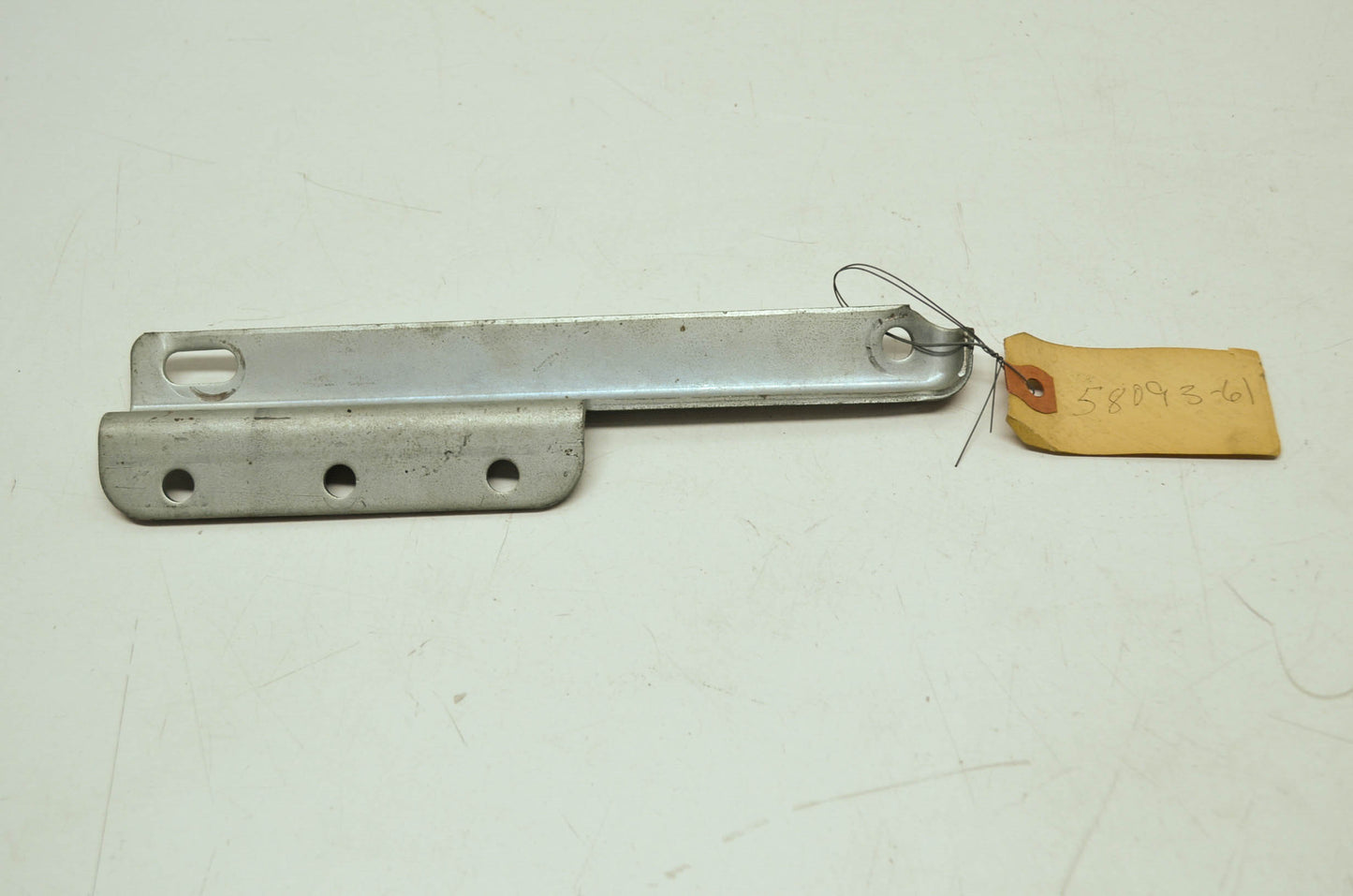 OEM Harley-Davidson 58093-61 Left Bracket