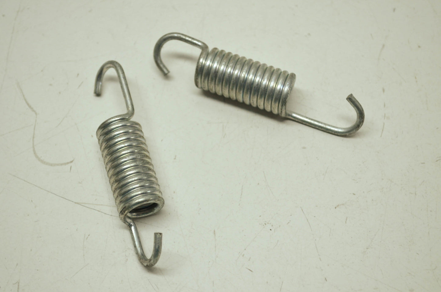 Harley Aermacchi Front Exhaust Pipe Mounting Springs 78 MX250 Qty 2 NOS
