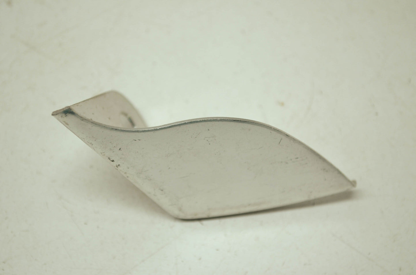 Right Plate NOS