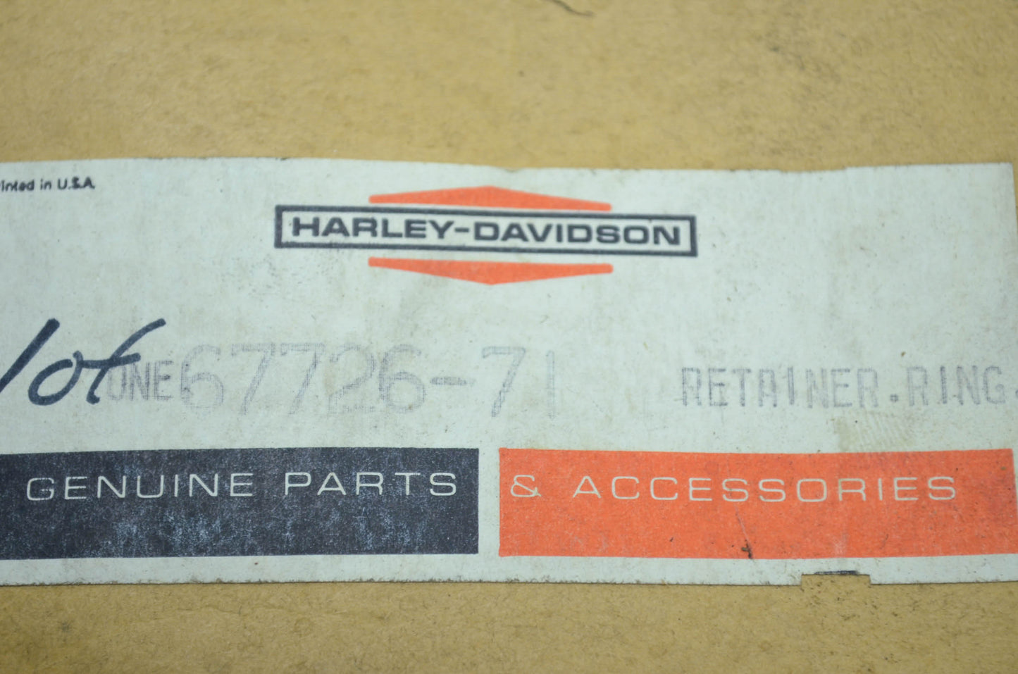 OEM Harley-Davidson 67726-71 Retaining Ring Clam Shell Kit NOS