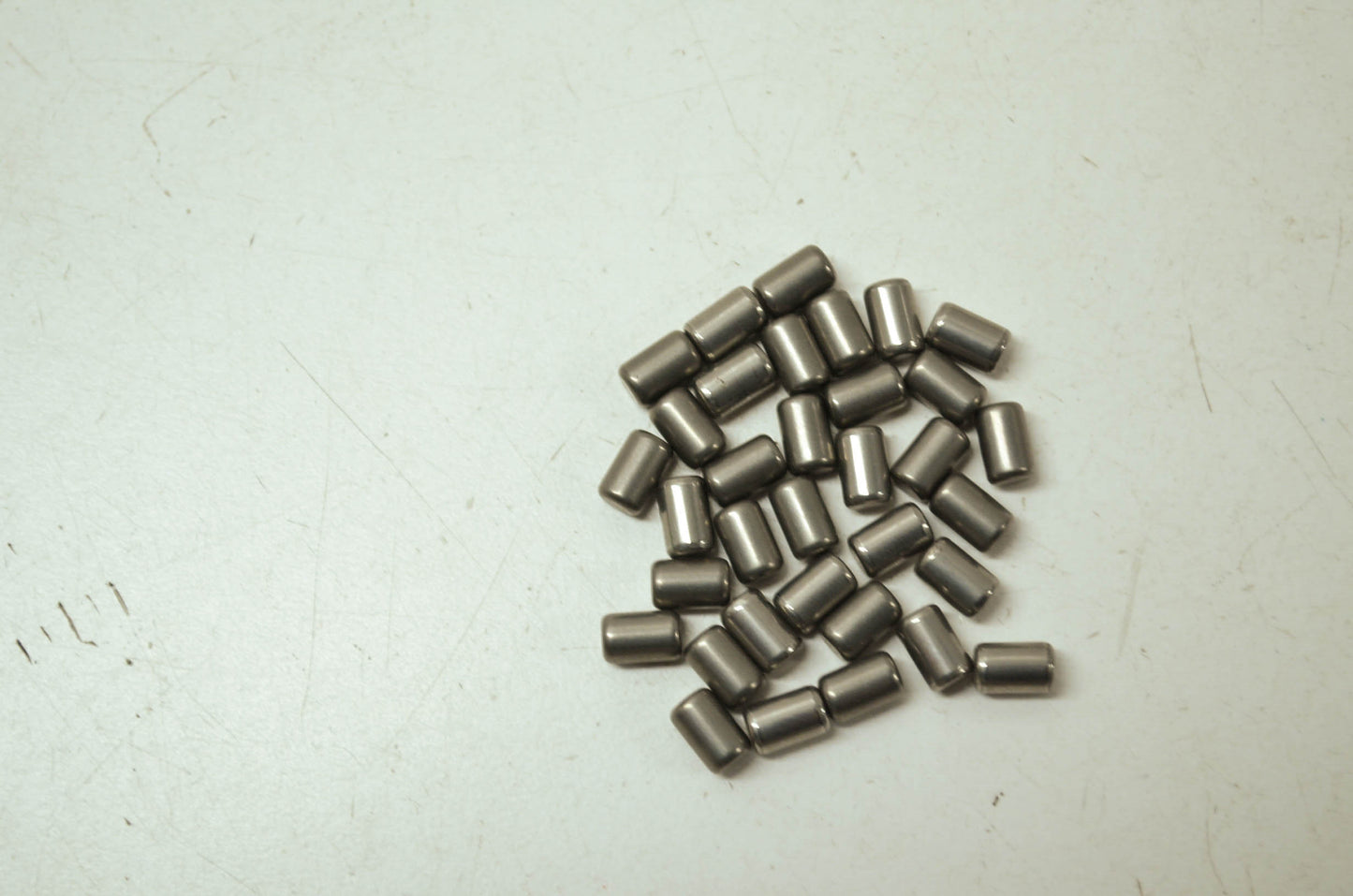OEM Harley-Davidson 9441A Roller Qty 34 NOS