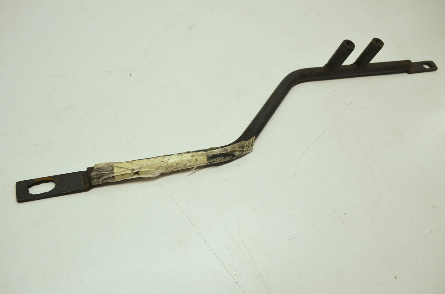 OEM Harley-Davidson 65615-80A Muffler Support NOS