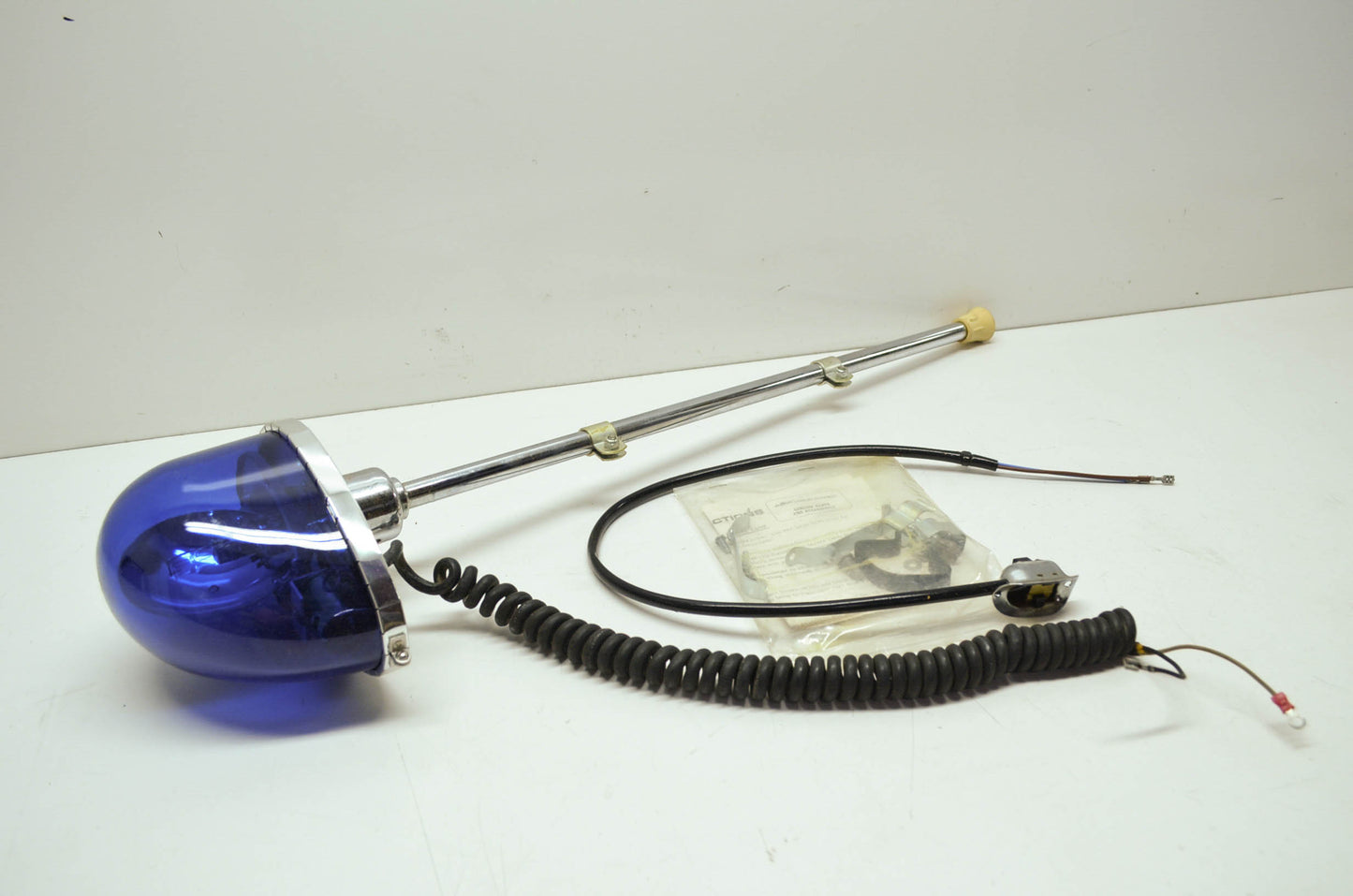 OEM Harley-Davidson 67623-64B Blue Lens Lamp Kit NOS