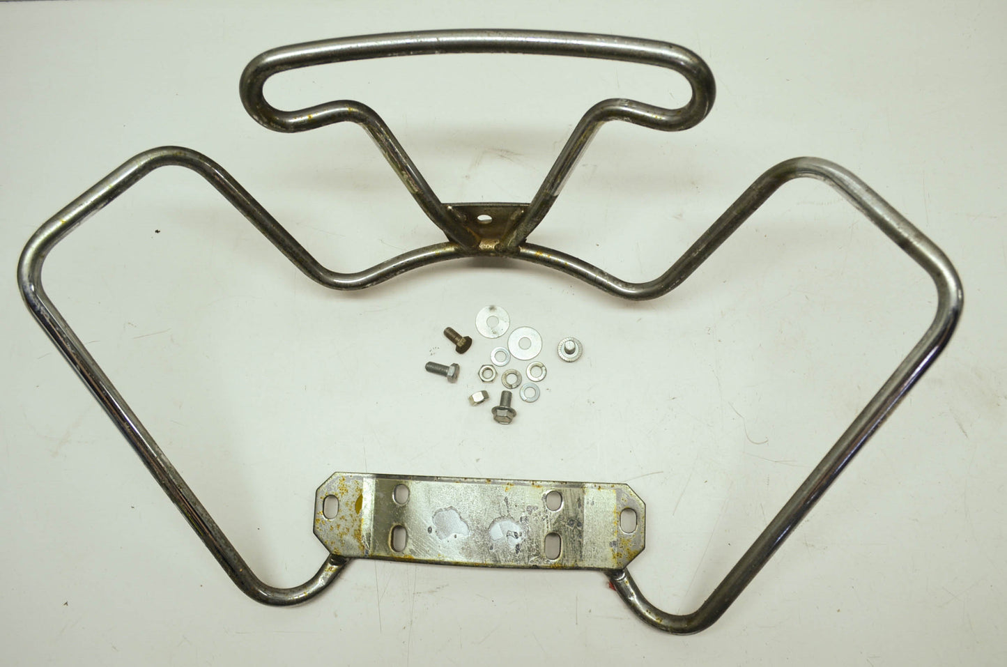 OEM Harley-Davidson 52620-77 Handrail Assembly