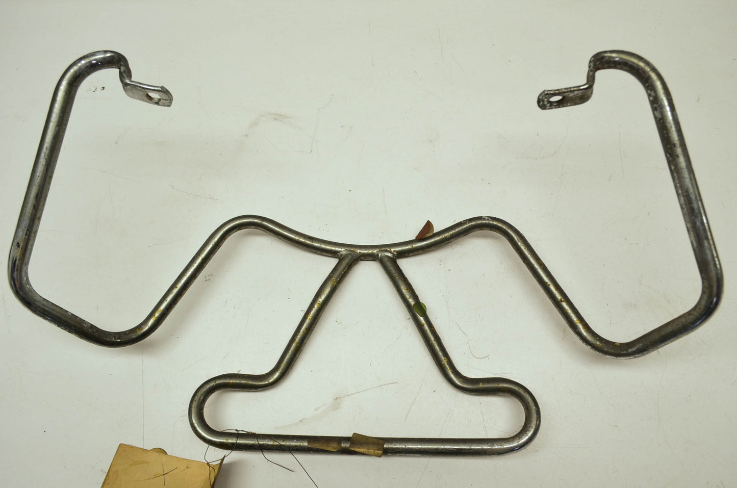 OEM Harley-Davidson 52620-77 Handrail Assembly