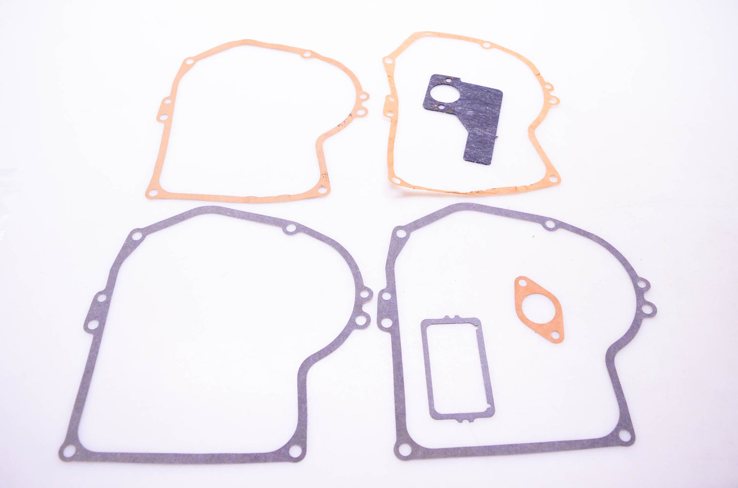 New OEM Briggs & Stratton 391834 Gasket Kit NOS