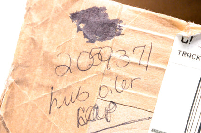 Eager Beaver Trailers 2059371, 21-36 Oil Cap NOS