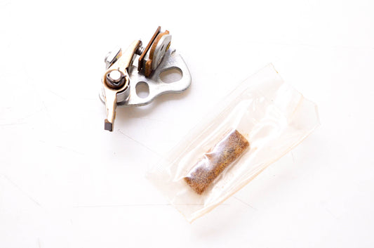 OMC 581207 Breaker Point NOS