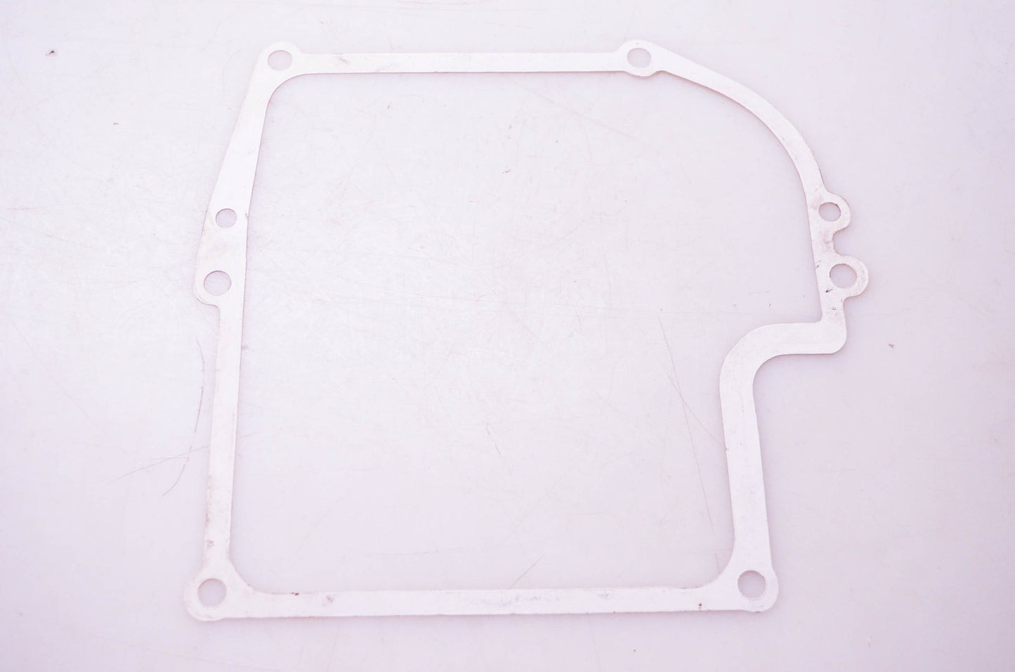 New OEM Briggs & Stratton 692221 Crankcase Gasket NOS