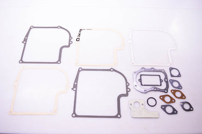 New OEM Briggs & Stratton 299577 Gasket Kit NOS