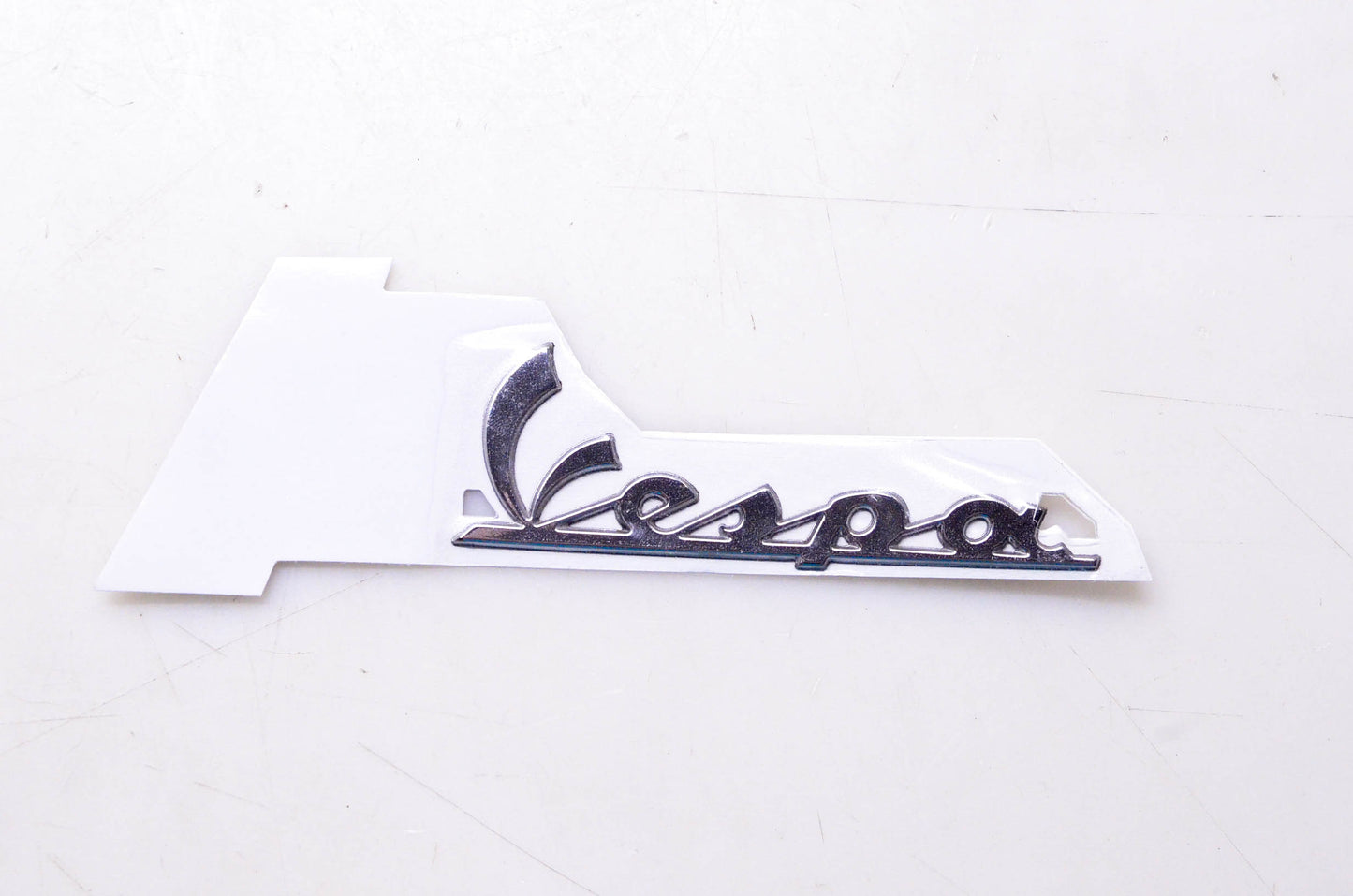 Piaggio 656219, 257816 Front Emblem Vespa NOS