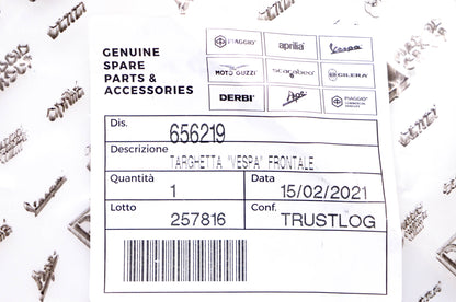 Piaggio 656219, 257816 Front Emblem Vespa NOS