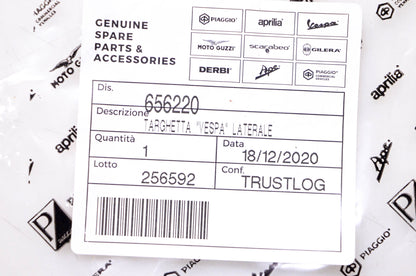 Piaggio 656220, 256592 Side Emblem Vespa NOS