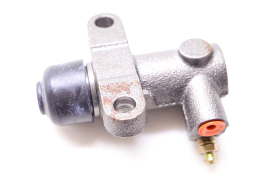 Total Source 19120-003, NI19120-003 Slave Cylinder fits Nissan NOS
