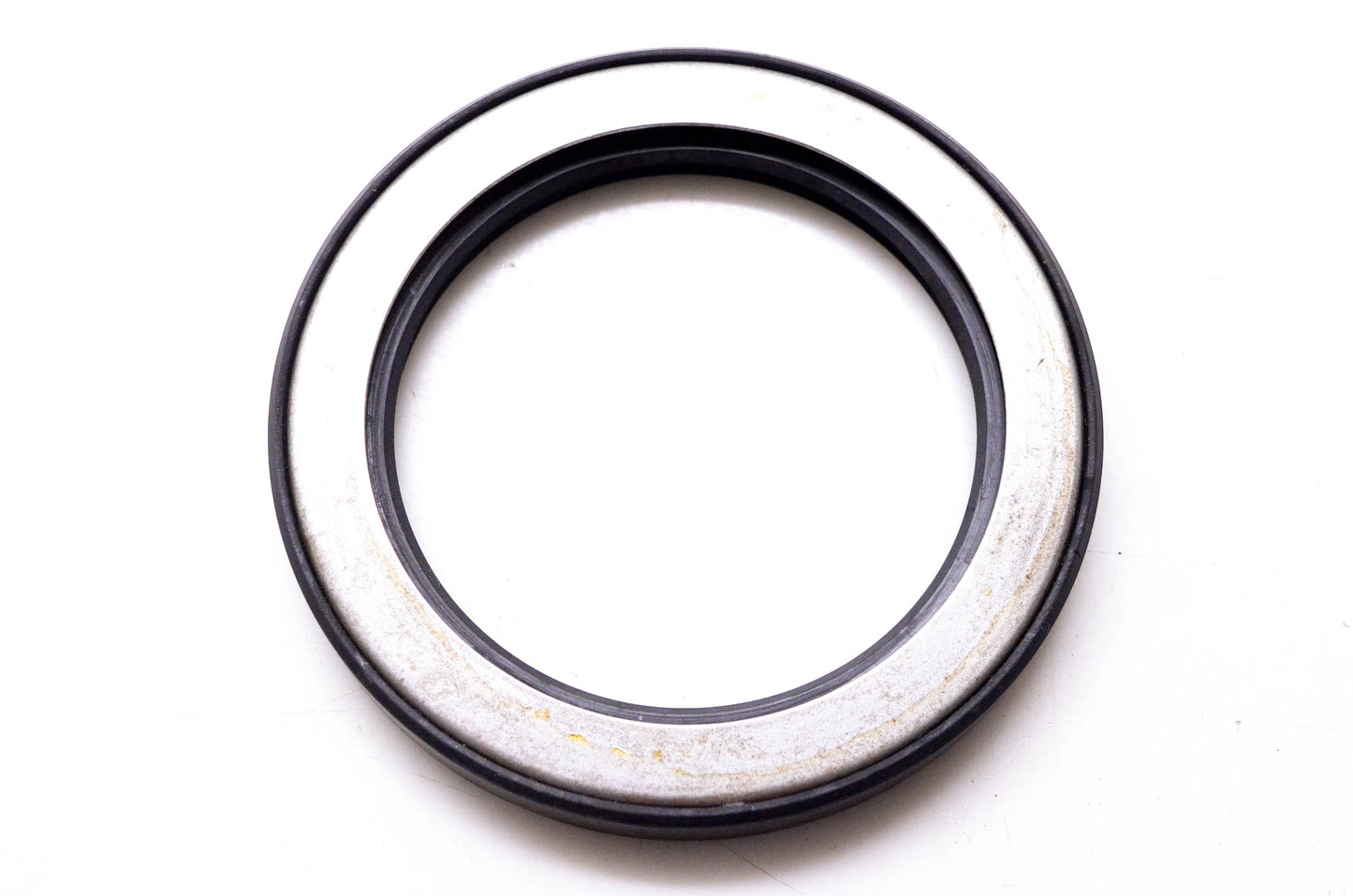 Total Source 43090-L1100, NI43090-L1100 Oil Seal fits Nissan NOS