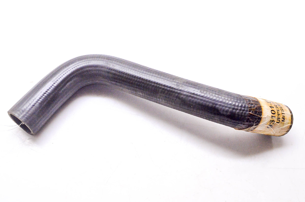 Mitsubishi 93101-02200 Upper Hose NOS