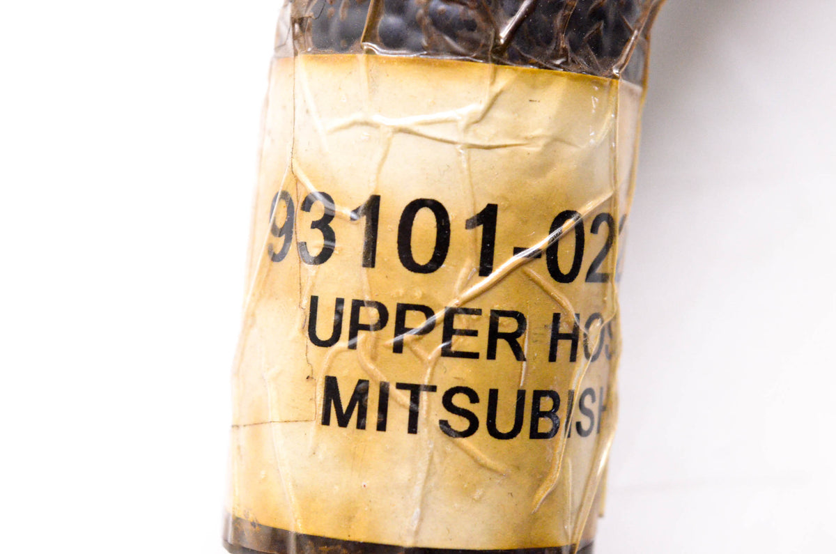 Mitsubishi 93101-02200 Upper Hose NOS