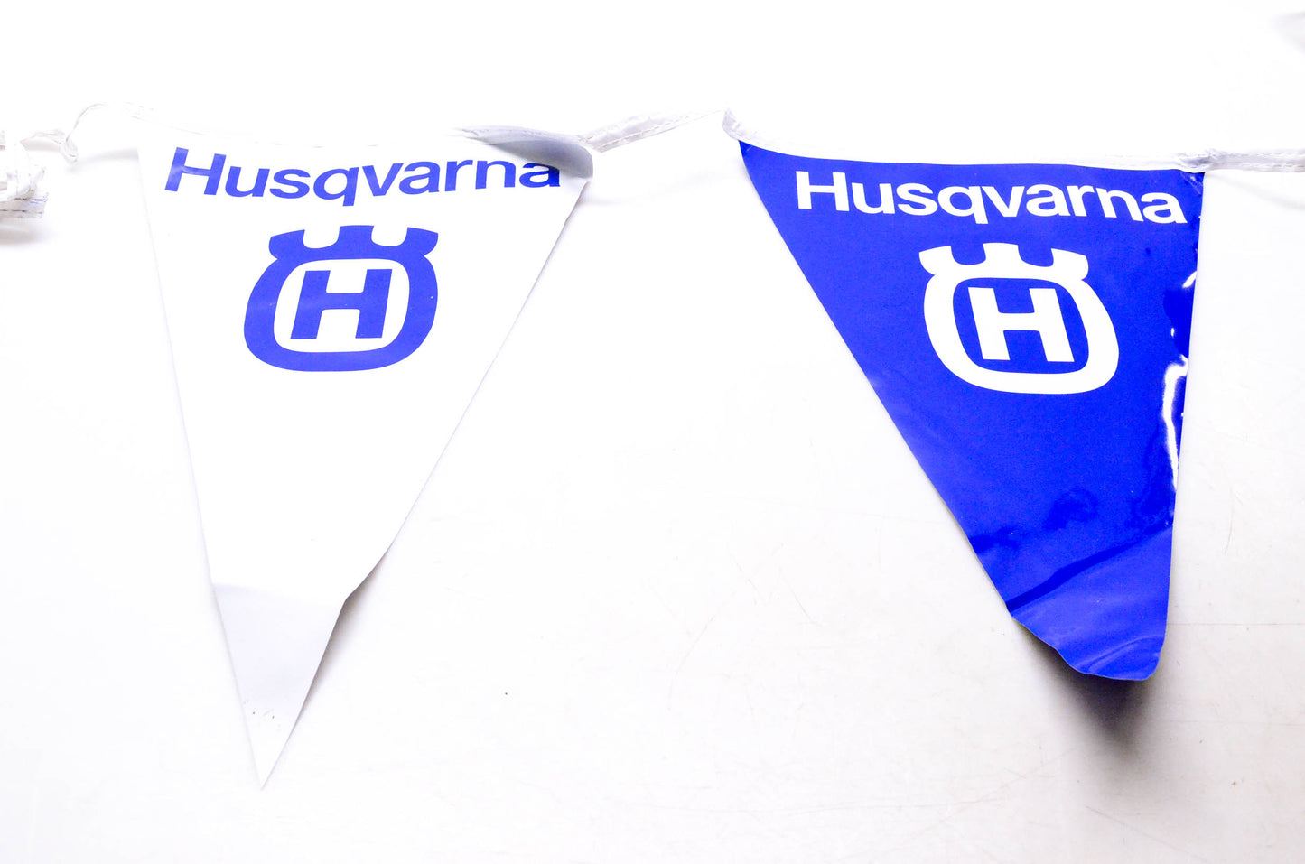 New OEM Husqvarna ZB024-4 Husqvarna Pennant String 12 NOS