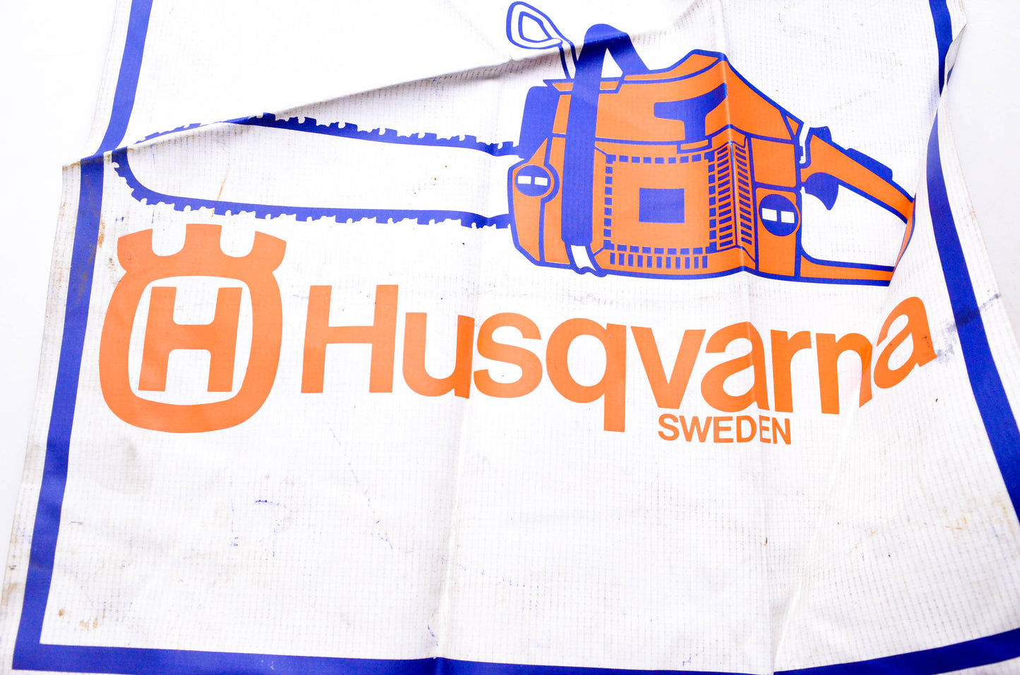 OEM Husqvarna AE026-4 Husqvarna Sign 17"x23"