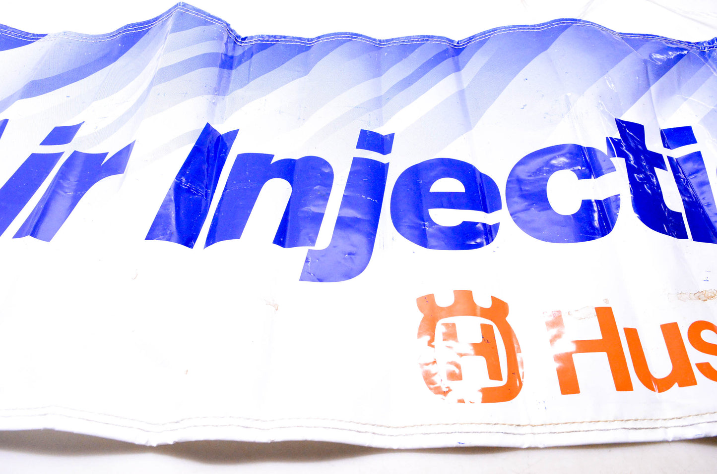 OEM Husqvarna ZB024-10 Husqvarna Air Injection Banner 68"x23"