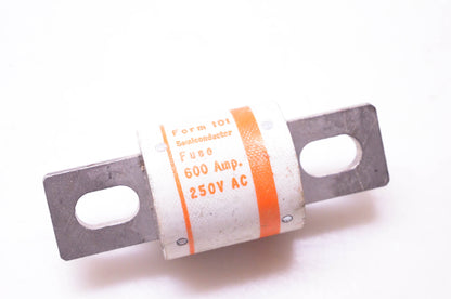 Gould Shawmut A25X600-4 Amptrap Type 4 Form 101 Fuse 250 VAC 600 Amps NOS