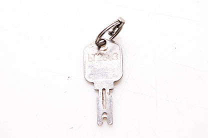 Aftermarket 6T2663 Key NOS