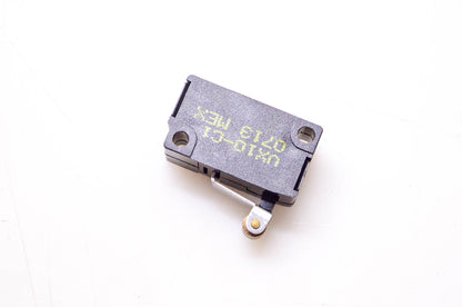 Total Source 97G7200900, MB97G7200900 Switch fits Mitsubishi NOS