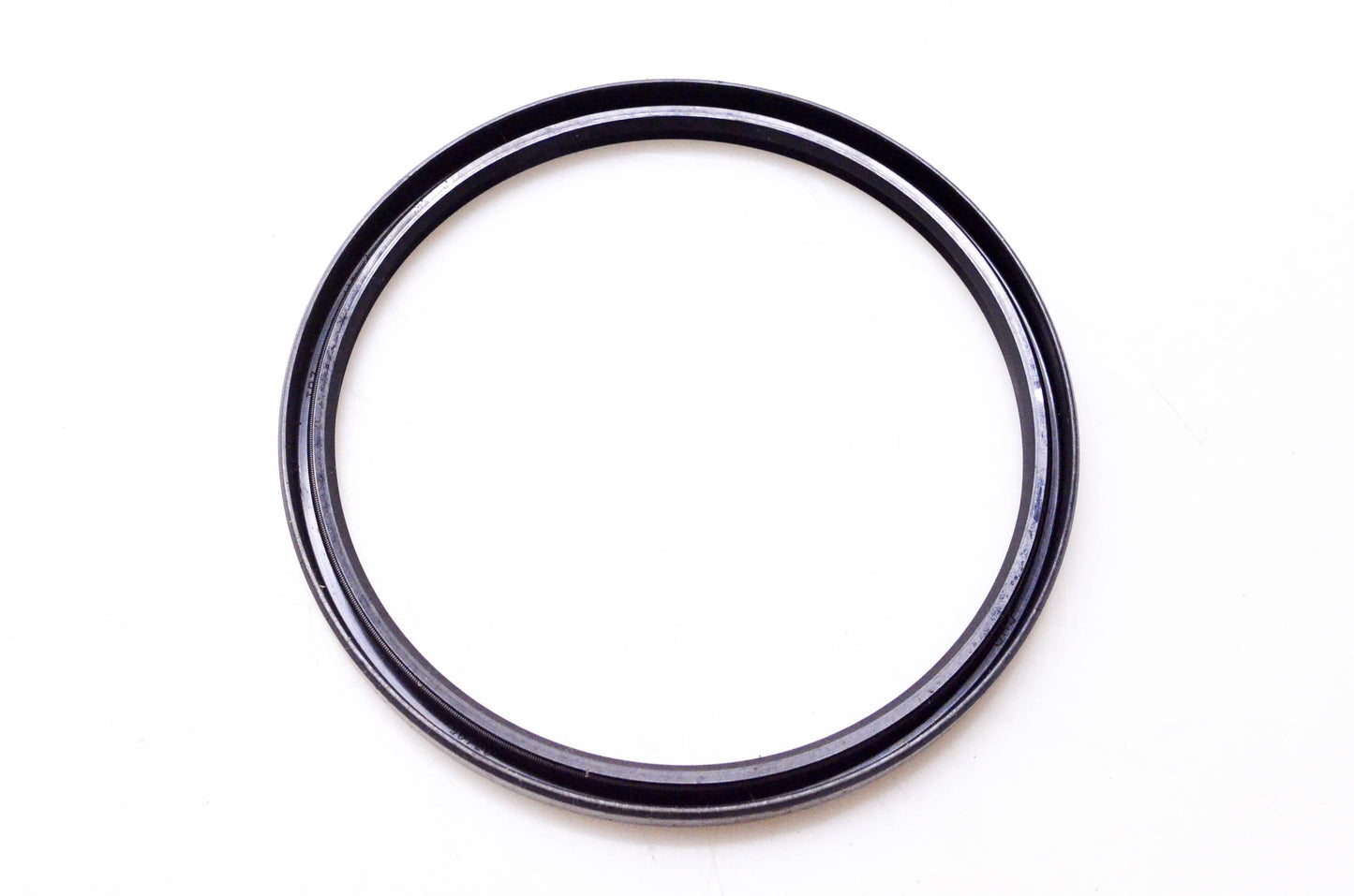 Total Source 93433-12400, MB93433-12400 Oil Seal fits Mitsubishi NOS