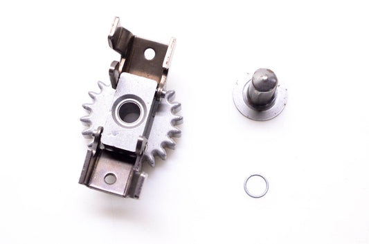 New OEM Briggs & Stratton 793338 Governor Gear NOS