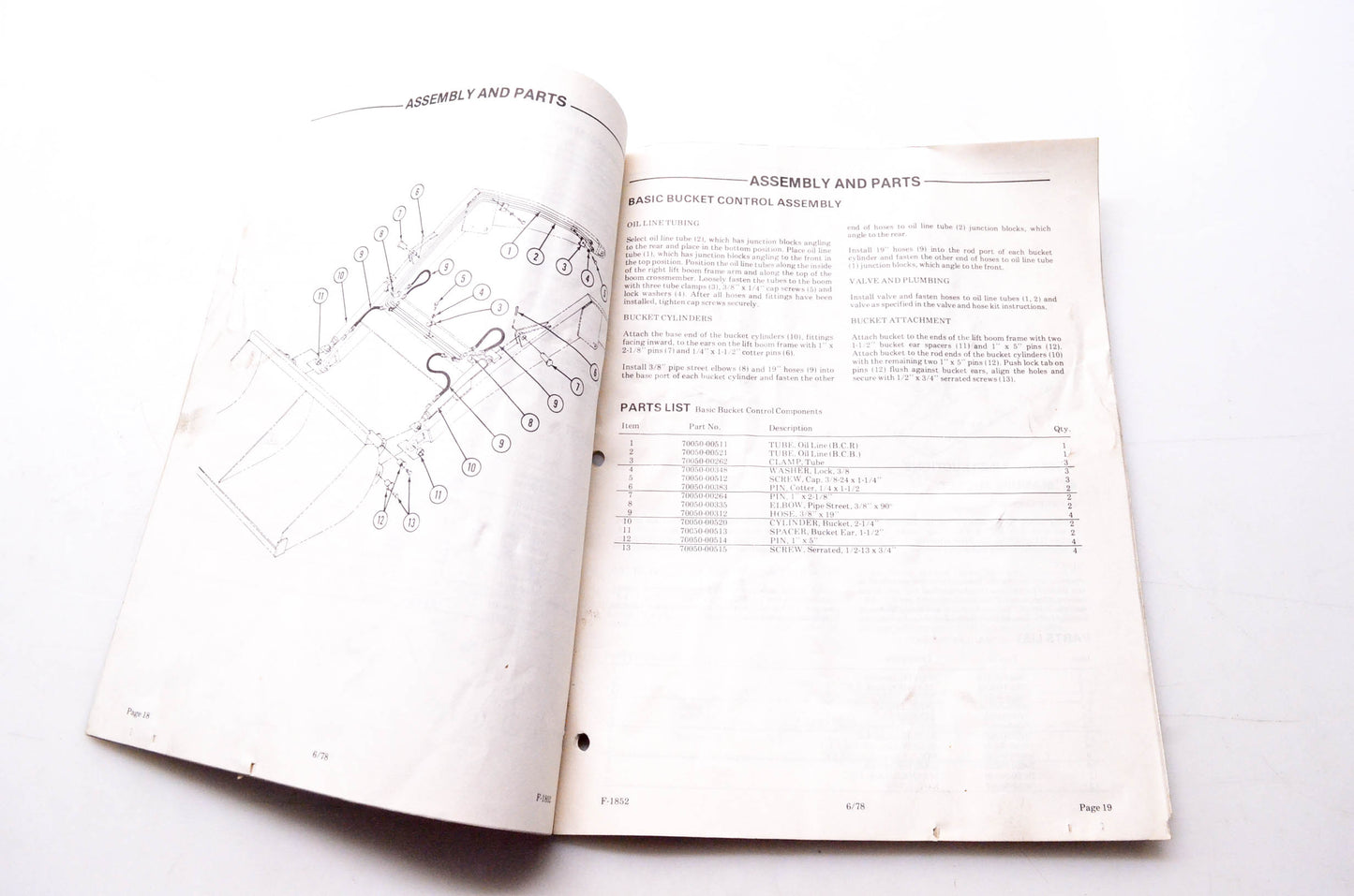 Kubota F-1852-6-78 Owner's Manual Kubota Model M1300 Loader