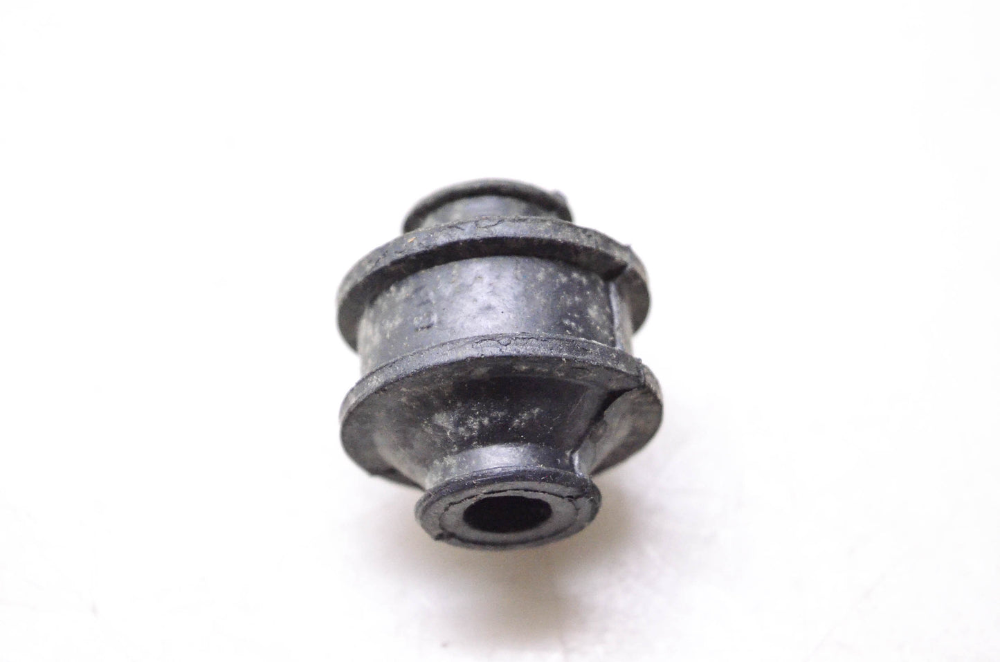 Homelite 95915 Isolator NOS