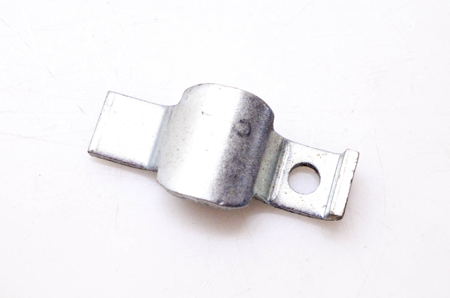 New OEM Husqvarna 530 09 47-42, 530094742 Clamp NOS