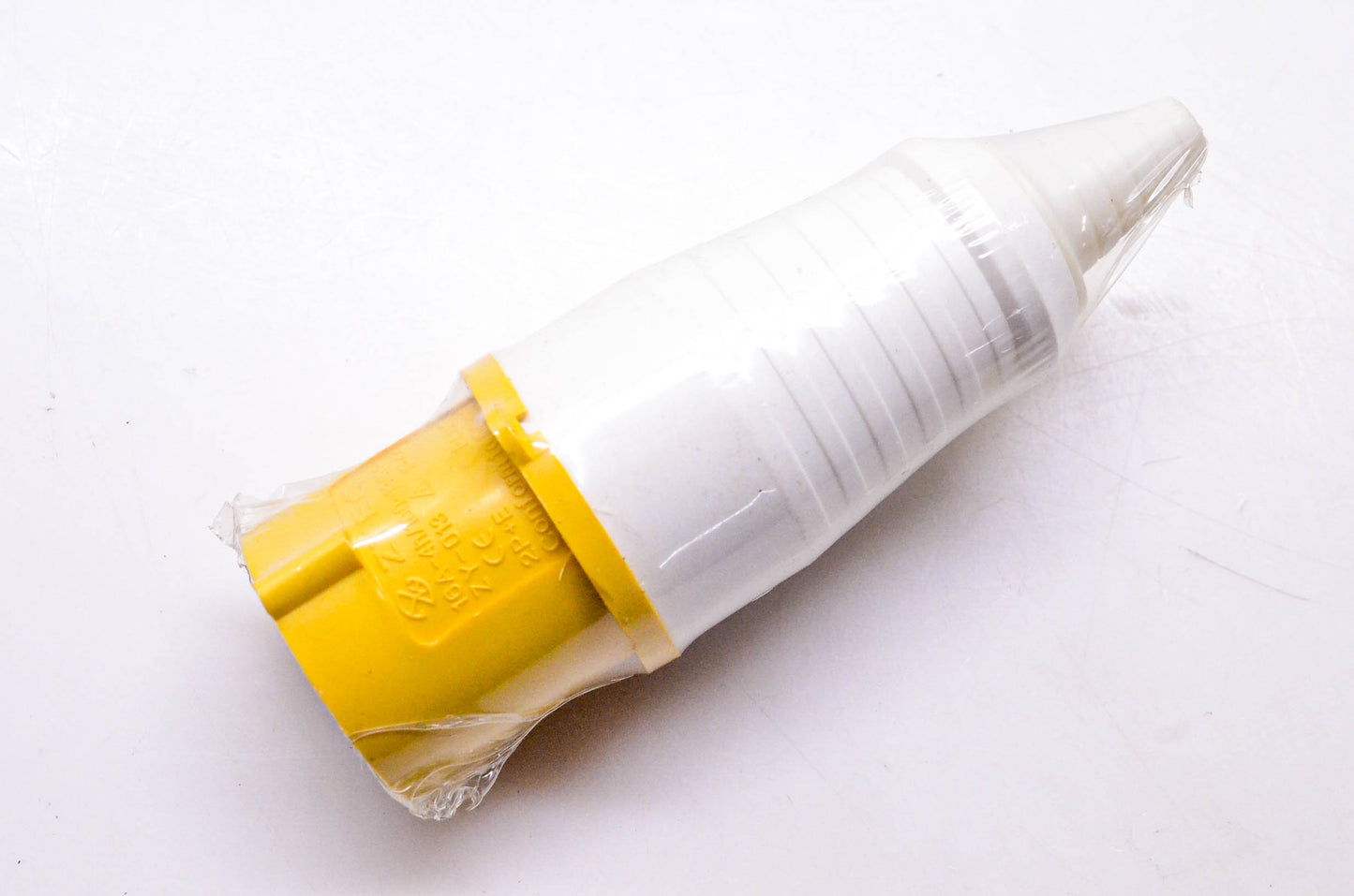 Total Source 77330, SY77330 Electrical Cord Plug NOS