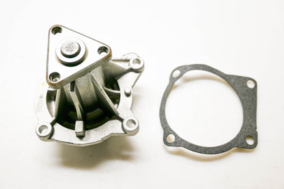Intrupa 88-245, 1358529 Water Pump & Gasket NOS
