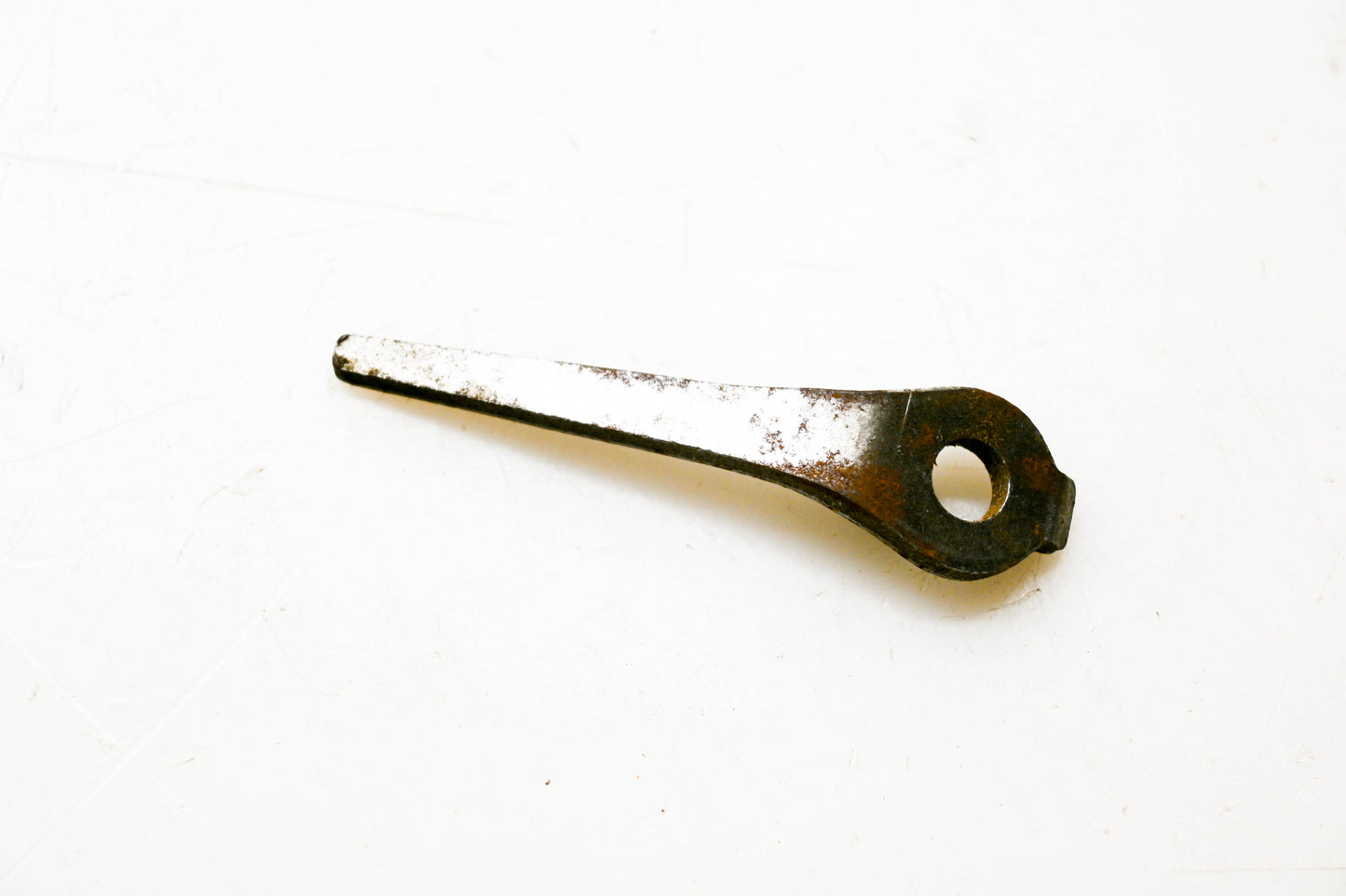 New OEM Briggs & Stratton 22818 Connecting Rod Dipper NOS